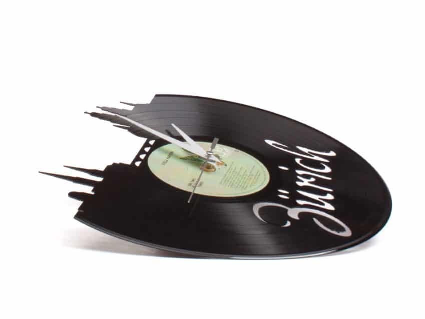 Schweizer Geschenke Schweizer Produkte Schallplattenuhr Zuerich Schweiz Upcycling Recycling KURTS.ch