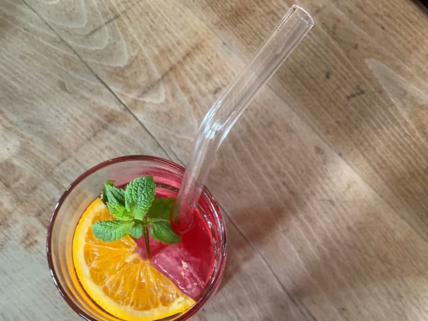 Schweizer Geschenke Schweizer Produkte Trinkhalm aus Glas plastikfrei swiss schweiz KURTS.ch Mood