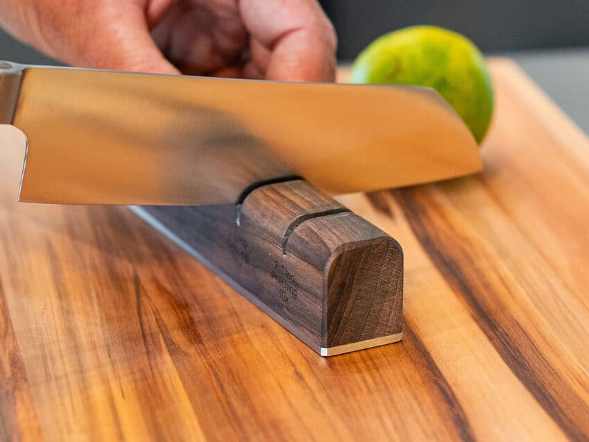 Schweizer Geschenke Schweizer Produkte sknife messerschaerfer schleifgeraet swiss made mood