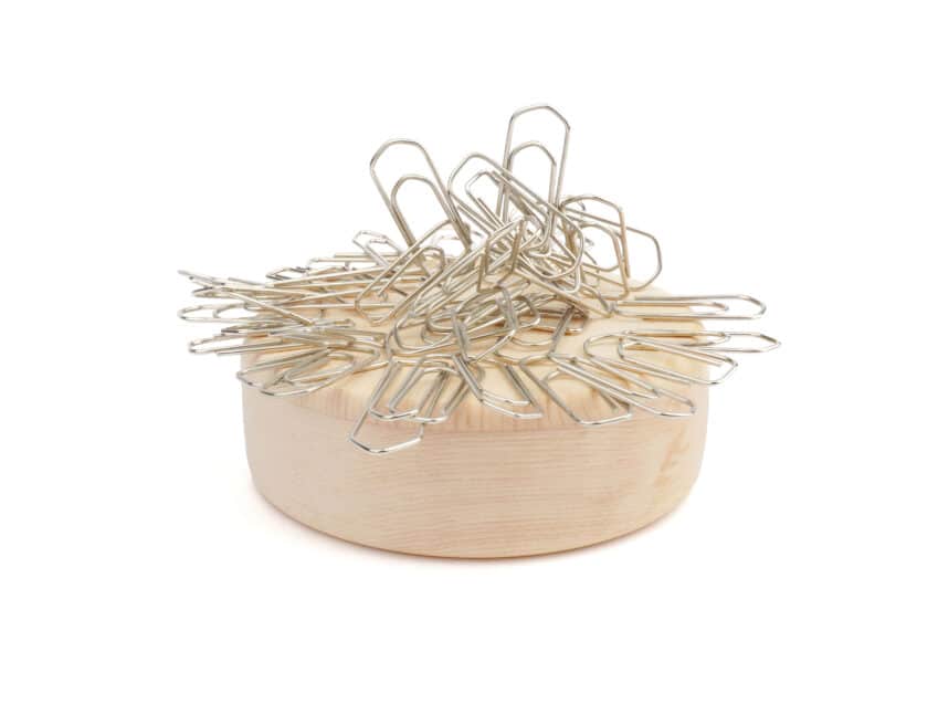 Schweizer Geschenke Schweizer Produkte Arve Nadelkissen Bueroklammernhalter magnetisch swiss made