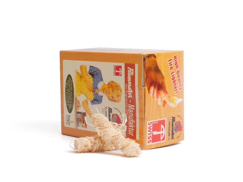 Schweizer Geschenke Schweizer Produkte Anzuendhilfe Flammator Anzuendhilfen Nachfuellbox SChweiz KURTS.ch