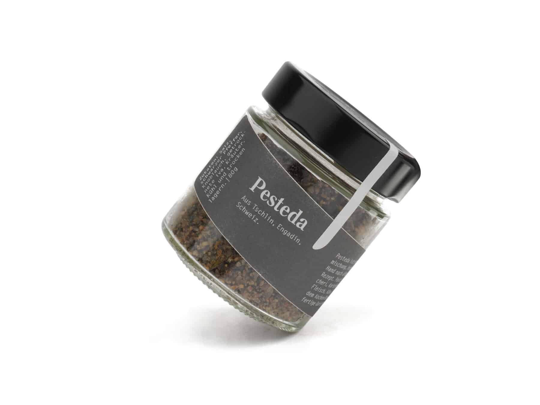 Schweizer Geschenke Schweizer Produkte Pesteda Schweizer Gewuerzmischung mit getrockneter iva aus Tschlin Engadin